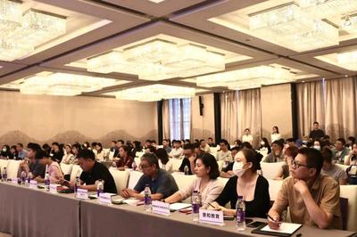 高新區(qū)召開文化藝術(shù)類校外培訓(xùn)機(jī)構(gòu)安全和準(zhǔn)入政策宣講會